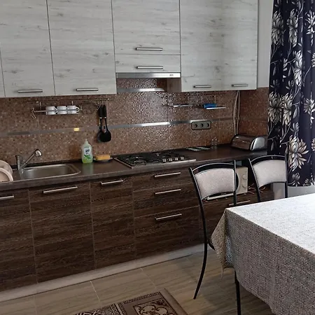 بيت ضيافة L'vovskaia