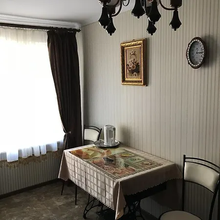 بيت ضيافة L'vovskaia تريسكافيتس