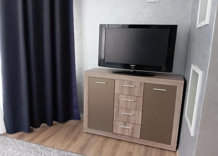 L'vovskaia 3*