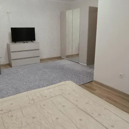 Gasthuis L'vovskaia 3*